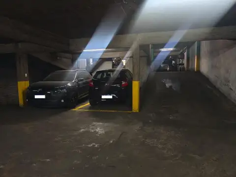 Venta cochera planta baja barrio zona Centro