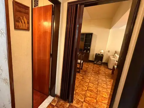 Depto Tipo Casa 4 ambientes con 2 baños