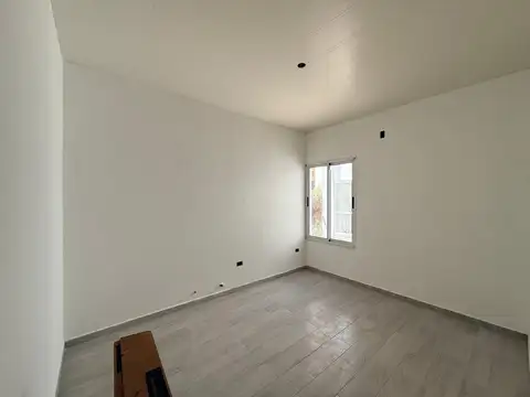 Depto Tipo Casa en Venta en Pizzurno, USD 120.000