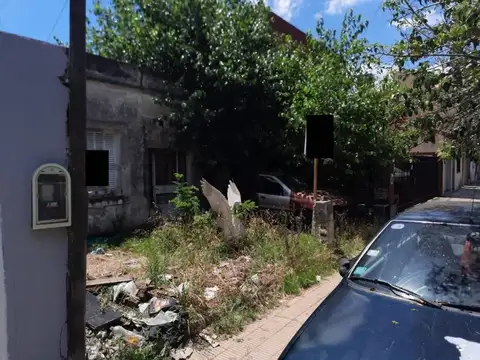 Terreno en Venta en Villa Luzuriaga, USD 125.000