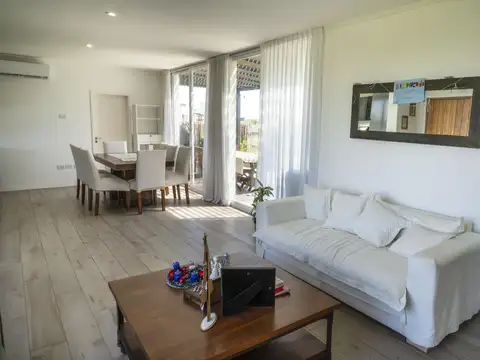 Casa en Alquiler en Belen de Escobar, USD 1.100