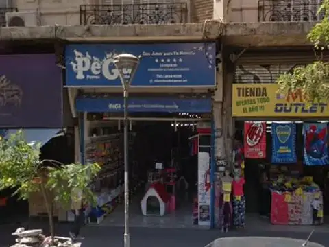 Venta Local a la calle Av Rivadavia Frente a Plaza Flores