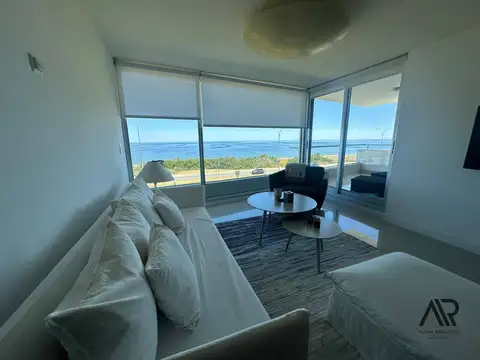 Apartamento en alquiler temporario c/ cochera en Pinares
