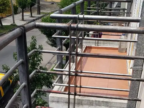 jose Arriola 2500, Piso 1