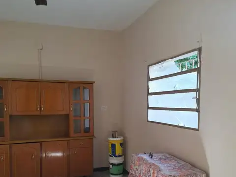 Depto Tipo Casa en Venta en Tiro Suizo, USD 26.000