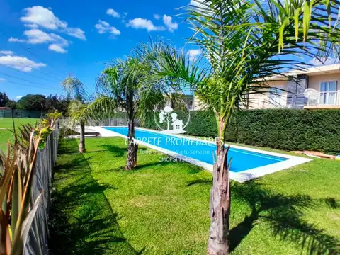 Casa tipo Duplex en Venta 5 ambientes. Springpark. Pilar 100