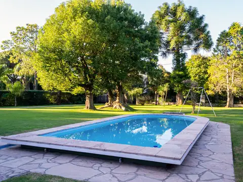 Casa 4 ambientes con 3 baños