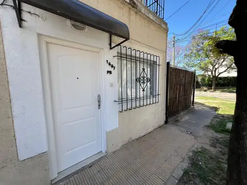 PH en alquiler, en San Isidro