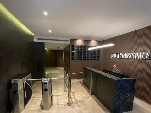 Oficina en Alquiler al Noreste