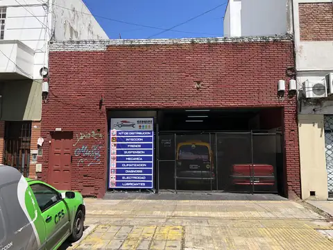 Deposito / Local De 160 Metros Sobre Av Caseros, Mixtura 4, Todo Destino, Oportunidad 
