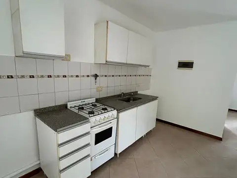 Departamento en Alquiler en Los Polvorines, $ 950.000