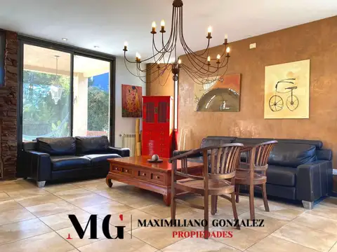 Casa 4 ambientes con 4 baños
