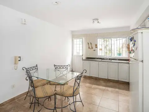 Depto Tipo Casa en Venta de 4 ambientes