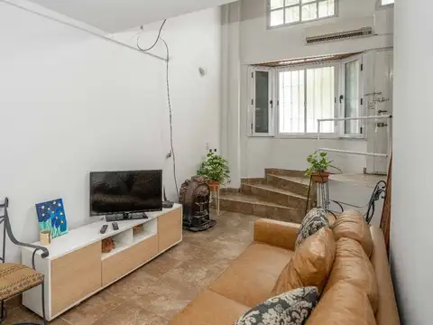 VENTA DÚPLEX EN VILLA DEL PARQUE SIN EXPENSAS