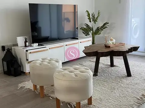 Departamento 3AMB Amoblado en Venta,  Complejo Village III en La Cañada de Pilar 100