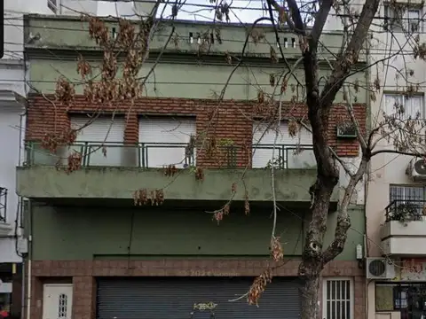 VENTA LOCAL DE 48 MTS SOBRE AVENIDA EN VILLA PUEYRREDON