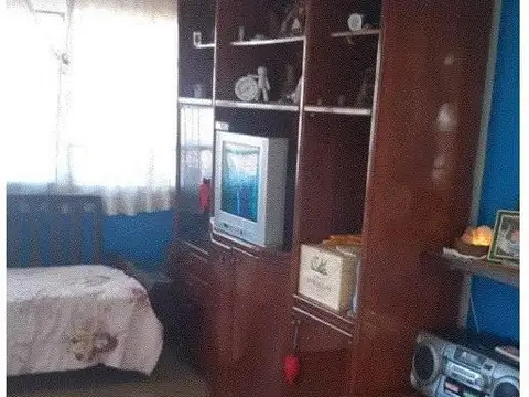 Casa 6 ambientes con 5 baños