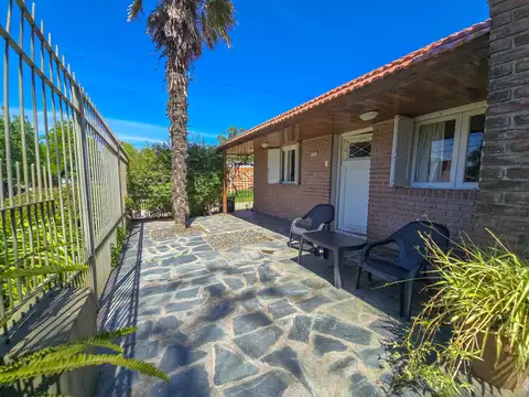 Piedra Buena y La Cigüeña, Jardín de Peralta Ramos