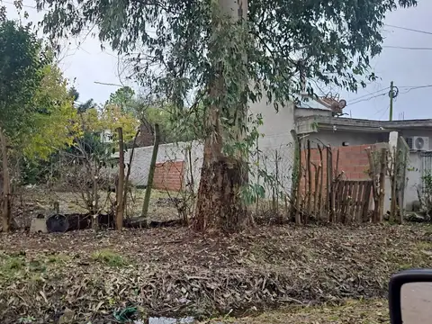 Venta de Lote en Derqui - Golondrina y Las Camelias - Barrio abierto La Alborada