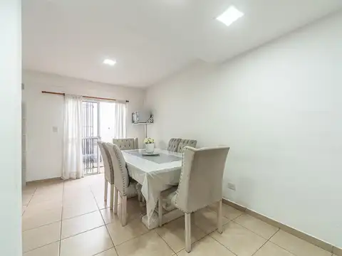 Depto Tipo Casa en Venta con 1 cocheras