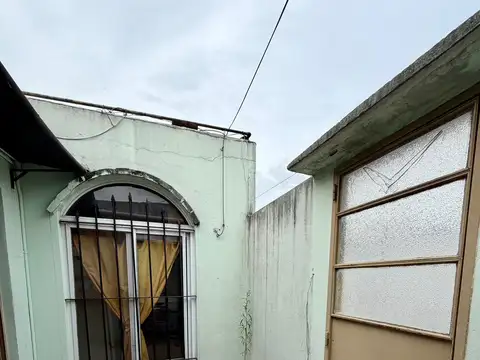 ESCULTOR S. PARODI 4400