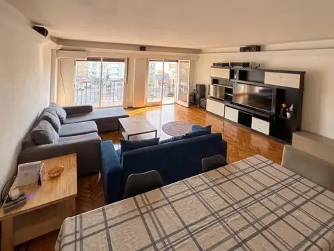 Departamento en Venta de 6 ambientes