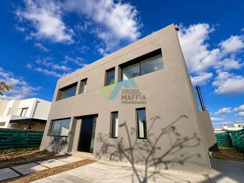 Casa en Venta en Puertos - Riberas, USD 470.000
