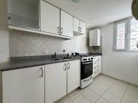 Departamento en Alquiler en Martín, $ 950.000