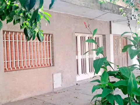 J. M. Gutiérrez 2287 , Piso 0