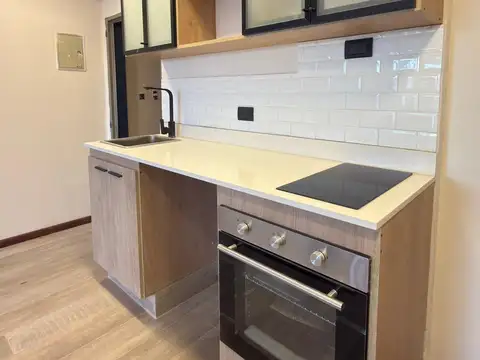 8A LUMINOSO Estrenar 1 Ambiente Frente Cocina Completa Balcón y Terraza Gral Jacuzzi Parrilla 35m2