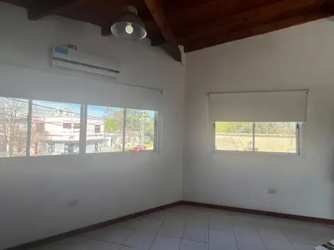 Depto Tipo Casa en Alquiler de 3 dormitorios