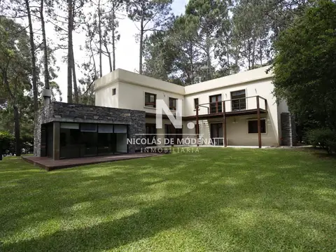 Casa en Alquiler Temporal de 4 dormitorios