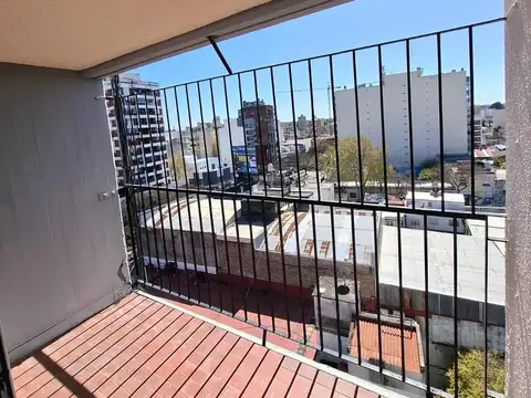Departamento en Venta en Vicente López Vías / Maipú, USD 140.000