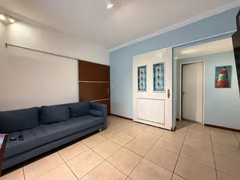 Depto Tipo Casa en Venta 26 años