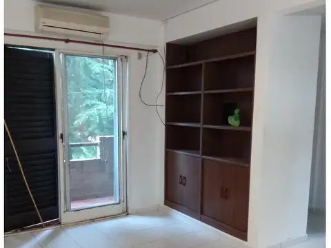 Av. Monteverde 2470 , Piso 1