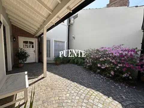 Casa en Venta al Este
