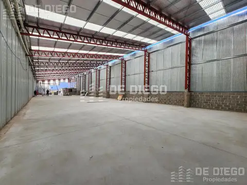 Galpon en Alquiler 45  mts Fondo