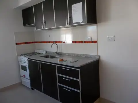 Depto Tipo Casa 2 ambientes con 1 baño