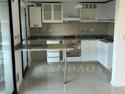 Departamento en Alquiler con 1 cocheras