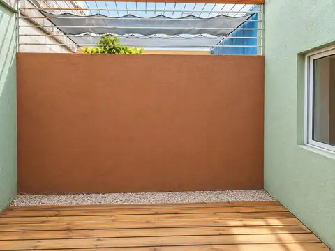 Depto Tipo Casa en Venta 14 años