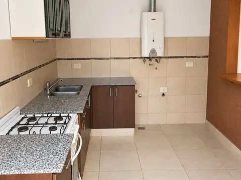 Depto Tipo Casa en Venta de 3 ambientes