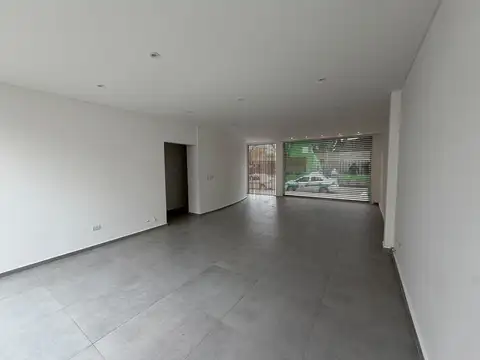 Local en Alquiler en City Bell, $ 1.500.000