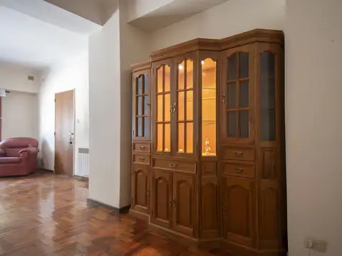 Depto Tipo Casa en Venta con 1 cocheras