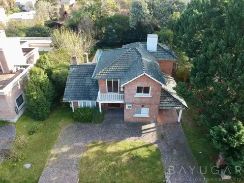 Casa Monoambiente con 3 baños