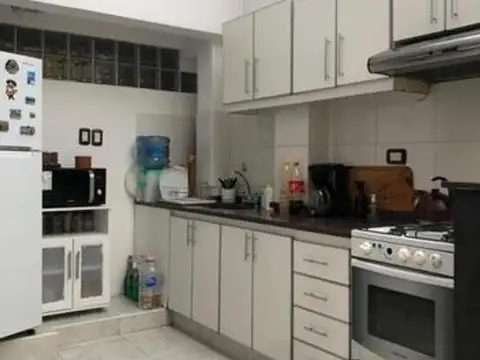 Depto Tipo Casa 3 ambientes con 2 baños