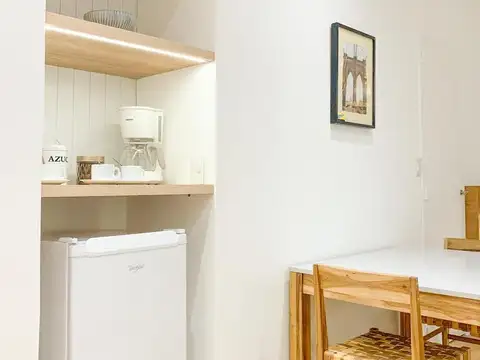 Divino monoambiente en venta en Retiro.