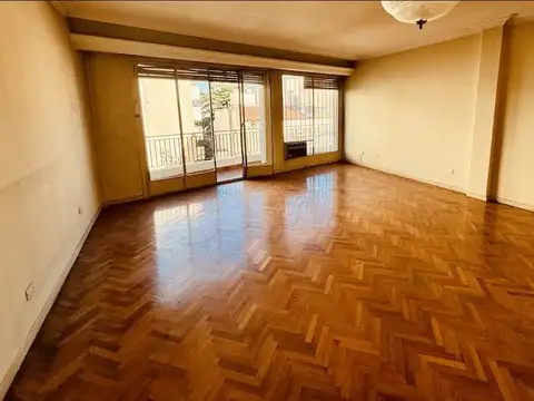 OPORTUNIDAD ¡  3 ambientes  de 103m2, al frente c/balcón