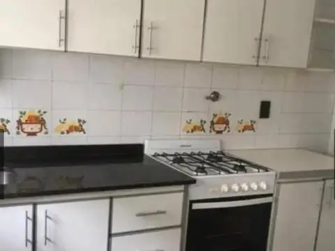 Avenida Raúl Scalabrini Ortiz e/ Güemes y Charcas