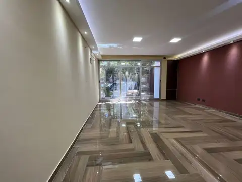 Oficina en Venta en Godoy Cruz, USD 78.000