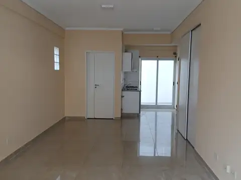 Departamento en Alquiler en Villa Luro, $ 500.000